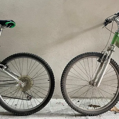 Loft Vintage In The Archeosites, Garage And Free Bikes *